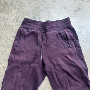 Lululemon joggers